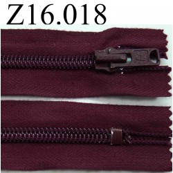 fermeture zip à glissière longueur 16 cm couleur bordeaux prune non séparable zip nylon largeur 2.8 cm largeur du zip 6 mm