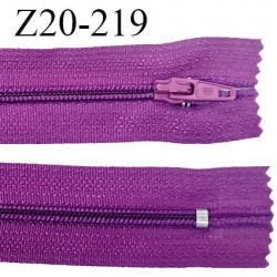 Fermeture zip 20 cm non séparable couleur violine glissière nylon invisible largeur 5 mm longueur 20 cm prix à l'unité