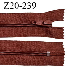 Fermeture zip 20 cm non séparable couleur rouge brun glissière nylon invisible largeur 5 mm longueur 20 cm prix à l'unité