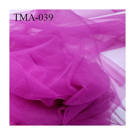 Marquisette tulle spécial lingerie haut gamme couleur fuchsia largeur 140 cm prix pour 10 cm 100 % polyamide