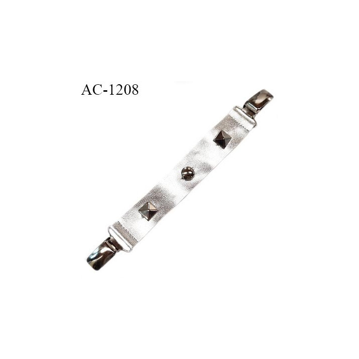 Patte simili cuir couleur argenté brillant longueur 15 cm largeur 2.5 cm très souple prix à la pièce