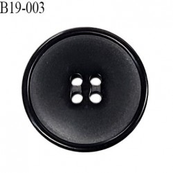 Bouton 19 mm très haut de gamme en pvc avec 4 trous couleur noir fabriqué pour la marque agnès b prix à la pièce