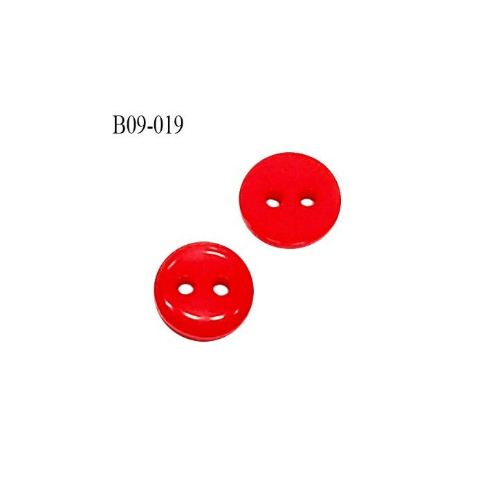 Bouton 9 mm couleur rouge 2 trous légèrement bombé diamètre 9 mm épaisseur 2.5 mm prix à l'unité