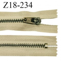 Fermeture zip 18 cm très haut de gamme RIRI couleur beige non séparable longueur 18 cm glissière laiton 6 mm prix à la pièce