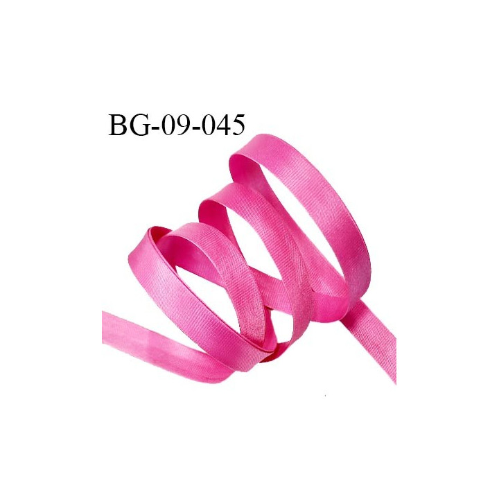 Biais plié largeur 9 mm + 9 mm plié en deux avec 2 rebords pliés de 5 mm couleur rose brillant satiné prix au mètre
