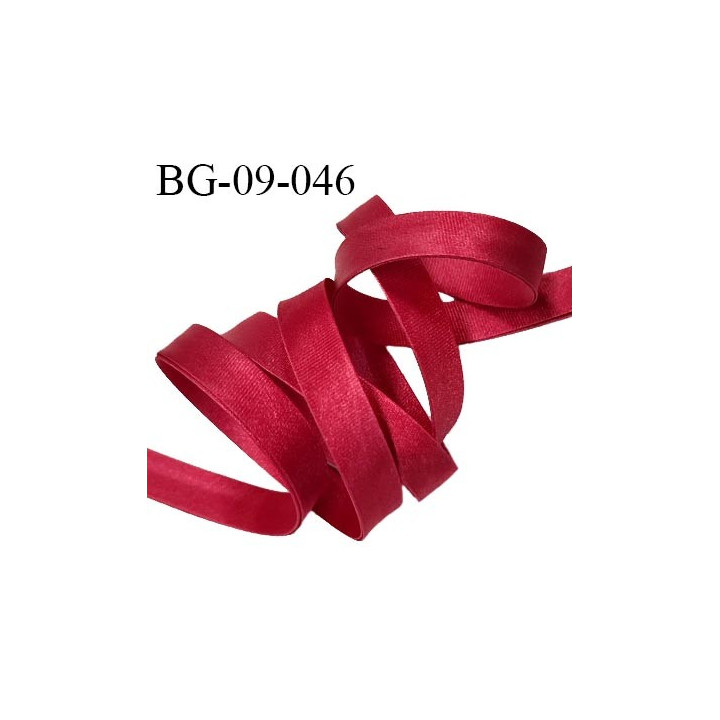 Biais plié largeur 9 mm + 9 mm plié en deux avec 2 rebords pliés de 5 mm couleur rouge brillant satiné prix au mètre
