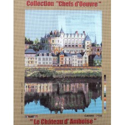 Canevas à broder 50 x 65 cm marque OUVRAGES LUC CREATIONS thème CHATEAUX DE LA LOIRE le chateau d'amboise