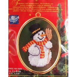 kit broderie VERVACO aux points comptés avec cadre en plastique thème NOEL motif bonhomme de neige