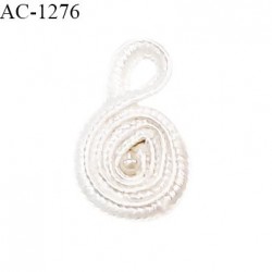 Décor lingerie ornement motif passementerie escargot et boucle couleur blanc avec perle au centre diamètre 14 mm prix à la pièce