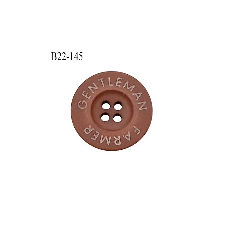 Bouton 22 mm en pvc couleur marron clair inscription Gentleman Farmer 4 trous diamètre 22 mm épaisseur 4 mm prix à la pièce