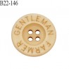 Bouton 22 mm en pvc couleur beige inscription Gentleman Farmer 4 trous diamètre 22 mm épaisseur 4 mm prix à la pièce
