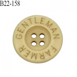 Bouton 22 mm en pvc couleur beige clair inscription Gentleman Farmer 4 trous diamètre 22 mm épaisseur 4 mm prix à la pièce