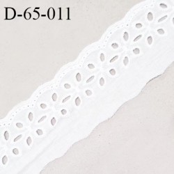 Dentelle anglaise 65 mm brodée couleur blanc largeur 65 mm prix au mètre