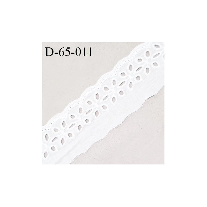 Dentelle anglaise 65 mm brodée couleur blanc largeur 65 mm prix au mètre