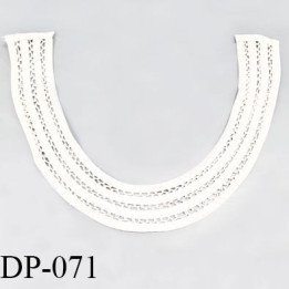 Devant plastron couleur blanc longueur 45 cm largeur 5 cm prix à l'unité