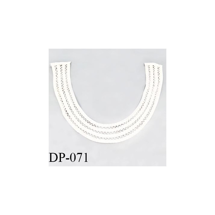 Devant plastron couleur blanc longueur 45 cm largeur 5 cm prix à l'unité