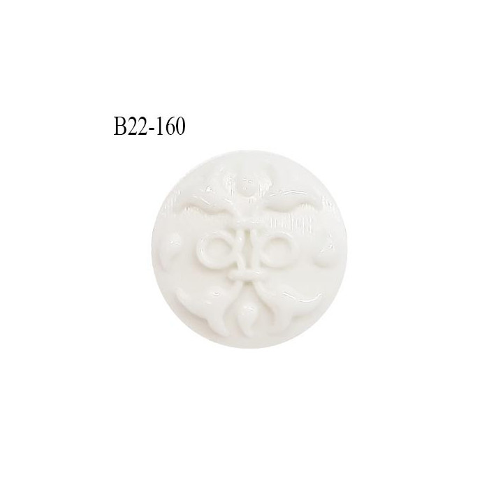 Bouton 22 mm en pvc couleur naturel avec motif en relief brillant diamètre 22 mm accroche avec un anneau prix à l'unité