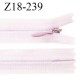 Fermeture zip 18 cm non séparable couleur rose très pâle zip nylon invisible longueur 18 cm prix à l'unité