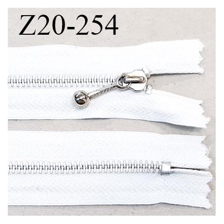 Fermeture zip 20 cm non séparable couleur naturel glissière nylon curseur métal couleur chrome longueur 20 cm prix à l'unité