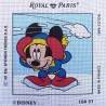 Canevas à broder 30 x 30 cm marque ROYAL PARIS thème DISNEY Mickey à la neige