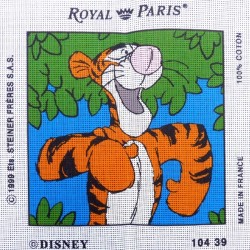 Canevas à broder 30 x 30 cm marque ROYAL PARIS thème DISNEY Winnie l'ourson Tigrou