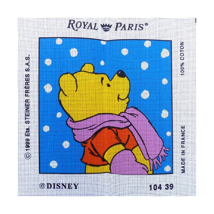 Canevas à broder 30 x 30 cm marque ROYAL PARIS thème DISNEY Winnie l'ourson sous la neige