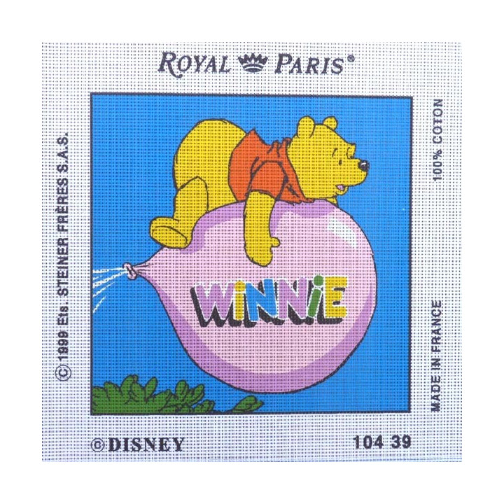 Canevas à broder 30 x 30 cm marque ROYAL PARIS thème DISNEY Winnie l'ourson et le ballon