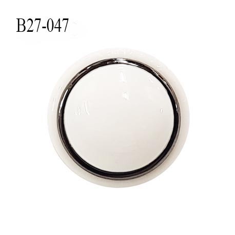 Bouton 27 mm très beau dôme en pvc composé de 3 éléments couleur blanc et acier accroche avec un anneau épaisseur 11.5 mm