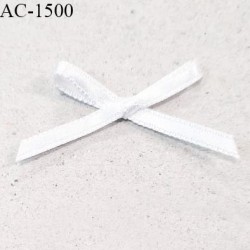 Noeud lingerie satin haut de gamme couleur blanc haut de gamme largeur 35 mm hauteur 20 mm prix à l'unité