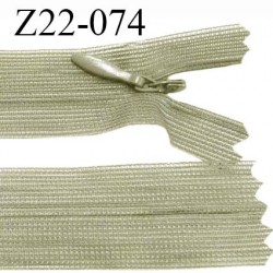 Fermeture zip 22 cm non séparable couleur kaki clair avec glissière nylon invisible largeur 2.5 cm prix à l'unité