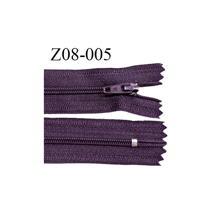 Fermeture zip 8 cm couleur violet non séparable largeur 2.7 cm glissière nylon largeur 4 mm longueur 8 cm prix à l'unité