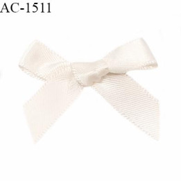 Noeud lingerie satin haut de gamme couleur chantilly largeur 40 mm hauteur 35 mm largeur du ruban 7 mm prix à l'unité