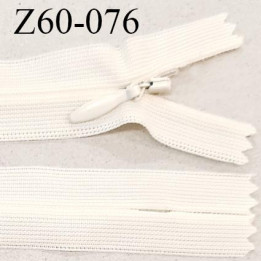 Fermeture zip 60 cm couleur crème non séparable avec glissière nylon largeur 2.5 cm largeur de la glissière 5 mm prix à l'unité