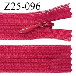 Fermeture zip 25 cm non séparable couleur rose avec glissière nylon invisible prix à l'unité