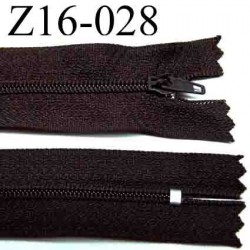 fermeture éclair longueur 16 cm couleur marron non séparable zip nylon largeur 2.5 cm largeur du zip 4 mm 