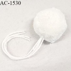Pompon 55 mm en laine couleur naturel diamètre 55 mm avec 4 fils de 16 cm de longueur prix à la pièce