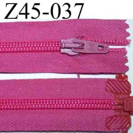 fermeture éclair longueur 45 cm couleur rose fushia séparable largeur 3 cm zip nylon largeur 6 mm	
