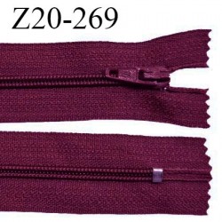 Fermeture zip 20 cm non séparable couleur bordeaux glissière nylon largeur 5 mm longueur 20 cm largeur 27 mm prix à l'unité