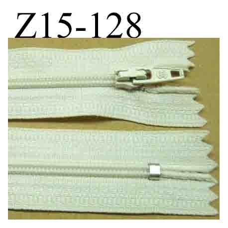 fermeture éclair longueur 15 cm  couleur blanc cassé non séparable largeur 2.5 cm zip nylon largeur du zip 4 mm