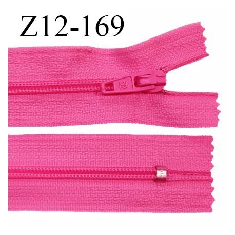 Fermeture zip 12 cm non séparable couleur rose fuchsia largeur 2.5 cm zip nylon longueur 12 cm largeur 4 mm prix à la pièce