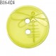 Bouton 16 mm en pvc couleur vert pomme motif libellule Brocéliande 2 trous diamètre 16 mm épaisseur 2.5 mm prix à la pièce