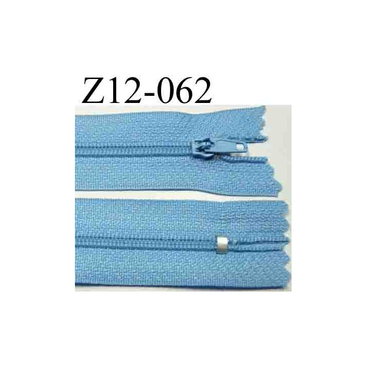 fermeture éclair longueur 12 cm couleur bleu ciel non séparable zip nylon largeur 2,5 cm largeur du zip 4 mm