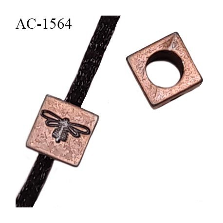 Perle cube en métal couleur cuivre vieilli avec motif libellule Brocéliande prix à l'unité