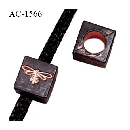 Perle cube en métal couleur bronze noir vieilli avec motif libellule Brocéliande couleur cuivre prix à l'unité