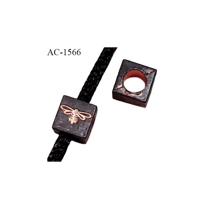Perle cube en métal couleur bronze noir vieilli avec motif libellule Brocéliande couleur cuivre prix à l'unité