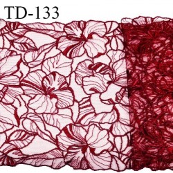 Tissu dentelle brodée 18 cm extensible haut de gamme couleur rouge bordeaux avec broderies prix pour 1 mètre de longueur