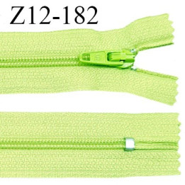Fermeture zip 12 cm non séparable couleur vert largeur 2.5 cm zip nylon longueur 12 cm largeur 4 mm prix à la pièce