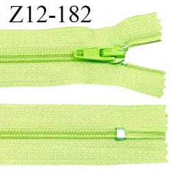 Fermeture zip 12 cm non séparable couleur vert largeur 2.5 cm zip nylon longueur 12 cm largeur 4 mm prix à la pièce