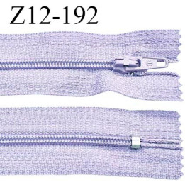Fermeture zip 12 cm non séparable couleur parme très clair largeur 2.5 cm zip nylon longueur 12 cm largeur 4 mm prix à la pièce