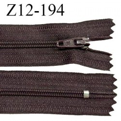 Fermeture zip 12 cm non séparable couleur marron largeur 2.5 cm zip nylon longueur 12 cm largeur 4 mm prix à la pièce